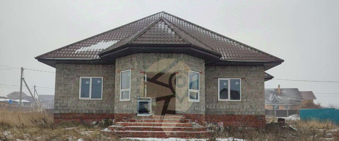 дом г Старый Оскол ул Ровенская фото 1
