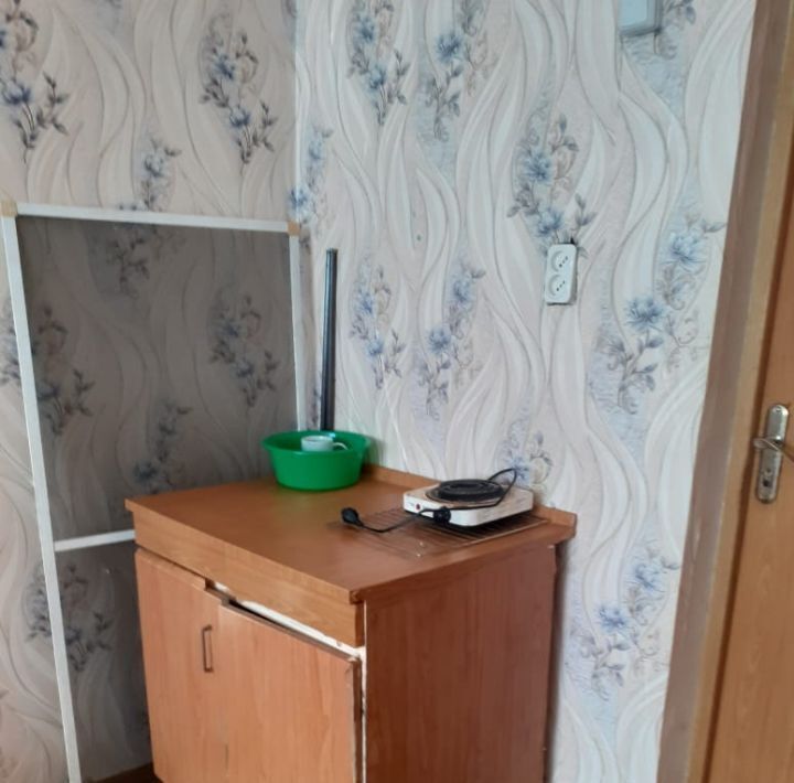 комната г Омск р-н Центральный ул Красный Путь 79 фото 8