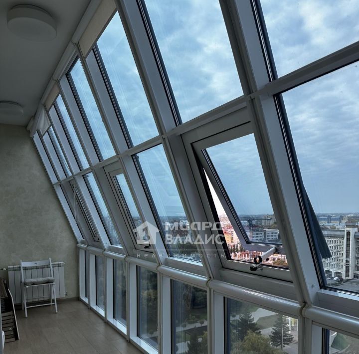 квартира г Омск р-н Центральный б-р Мартынова 5 фото 35