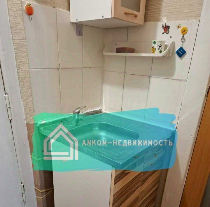 квартира г Красноярск р-н Свердловский ул Александра Матросова 28 фото 8