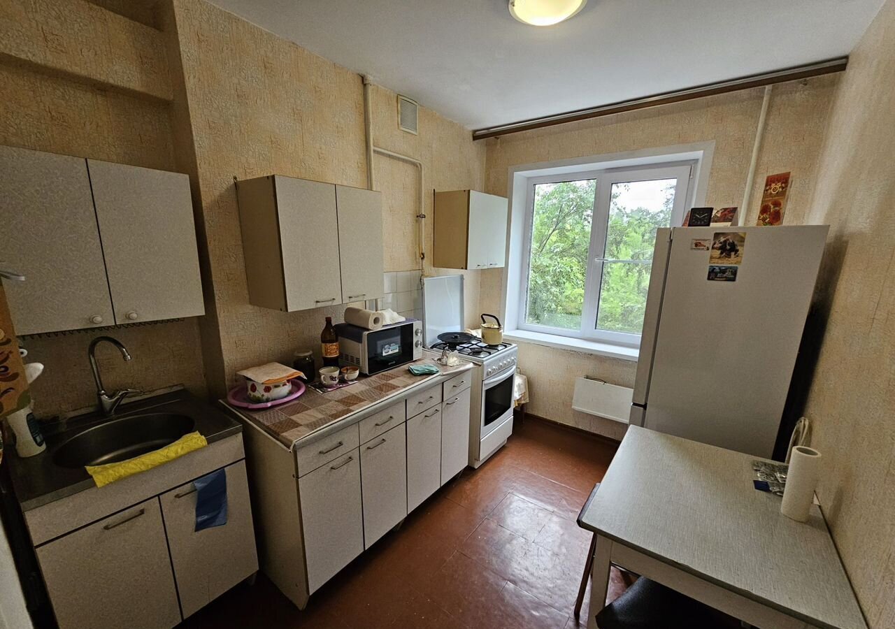 квартира г Омск р-н Кировский ул Лукашевича 1 фото 5