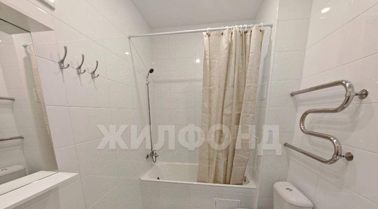 квартира г Новосибирск мкр Закаменский Берёзовая роща 16 фото 9