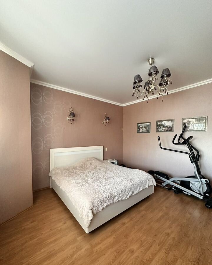 квартира г Оренбург р-н Ленинский ул Орджоникидзе 10 фото 1