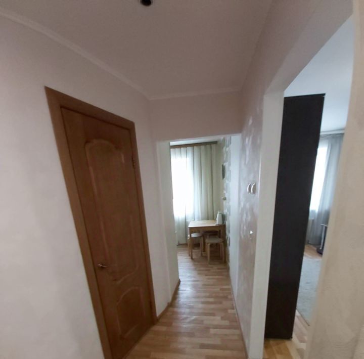 квартира г Омск р-н Центральный ул Иртышская 15а фото 3