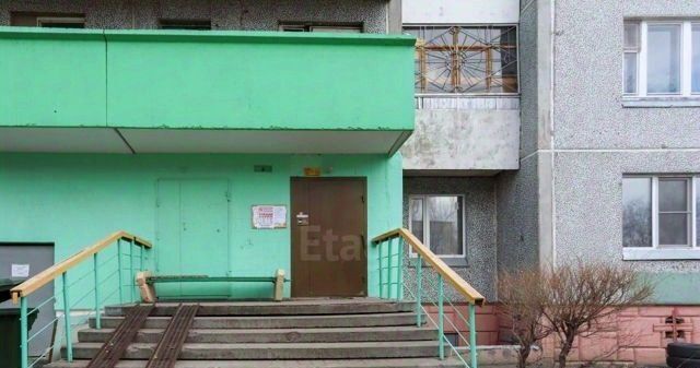 квартира г Омск р-н Кировский ул Дианова 12 Кировский АО фото 3