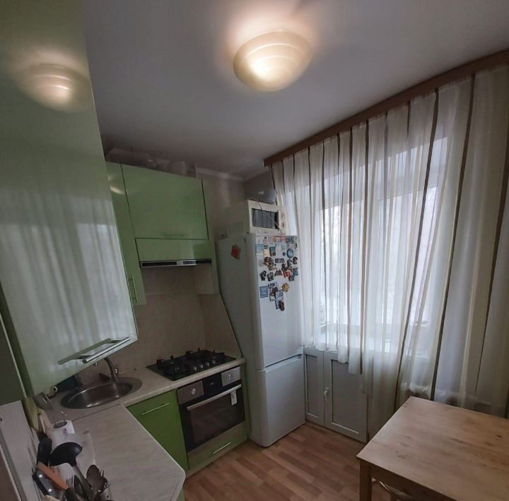 квартира г Омск р-н Центральный ул Иртышская 15а фото 8