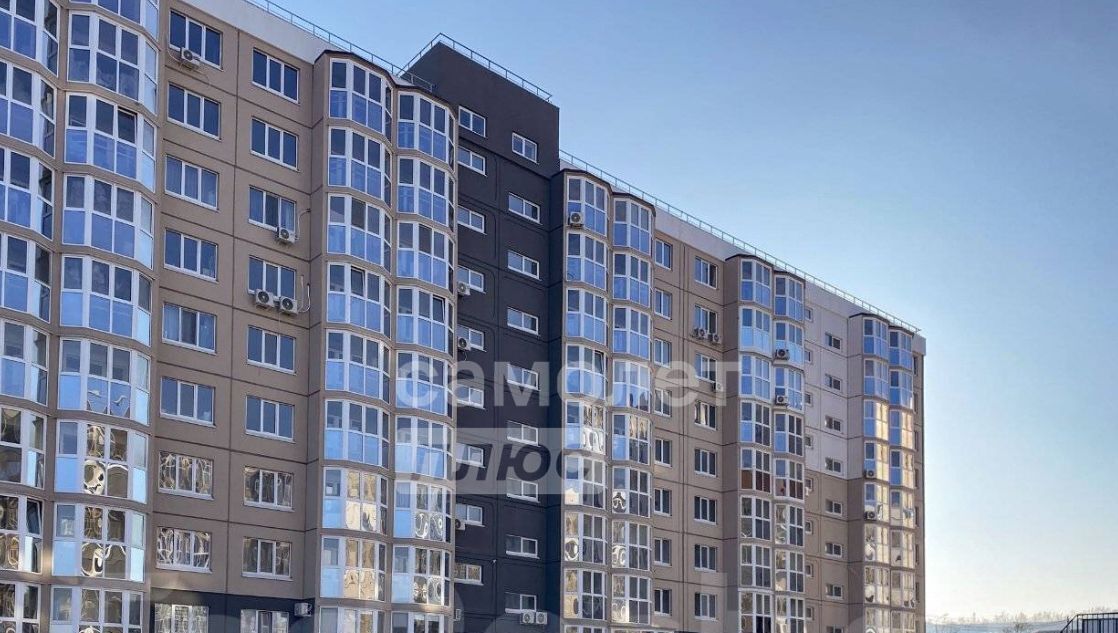 квартира г Артем ул Куйбышева 10а фото 1