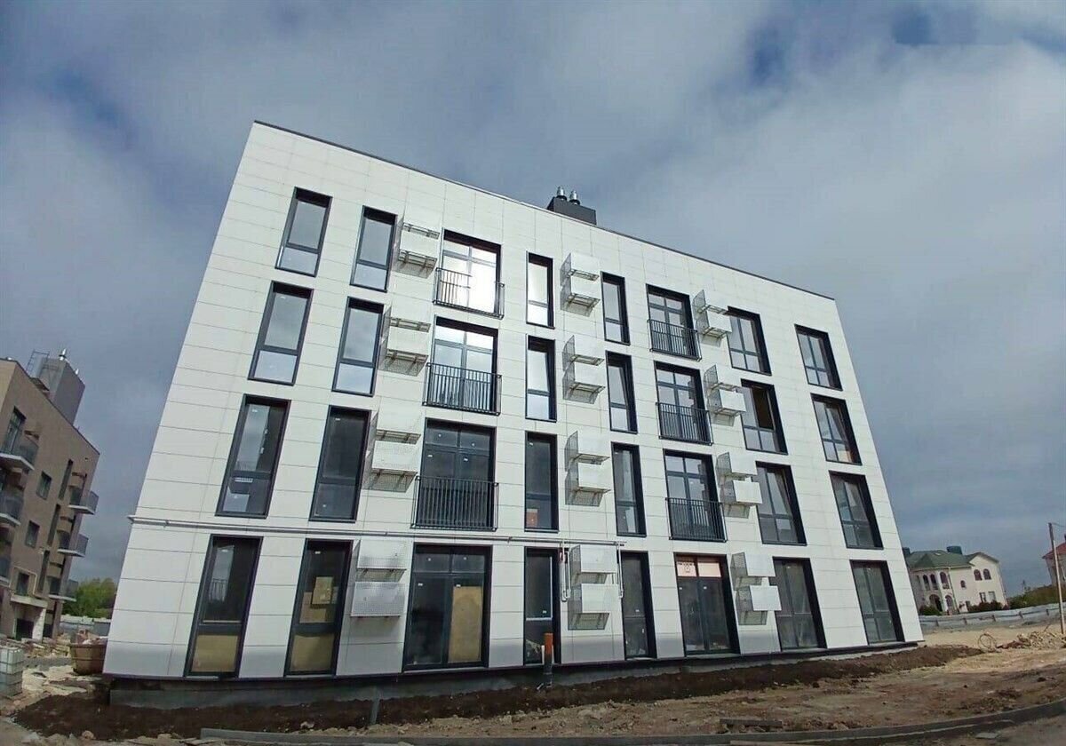 квартира г Евпатория пгт Заозерное ул Олимпийская ЖК «Кубики» з/у 2 фото 1