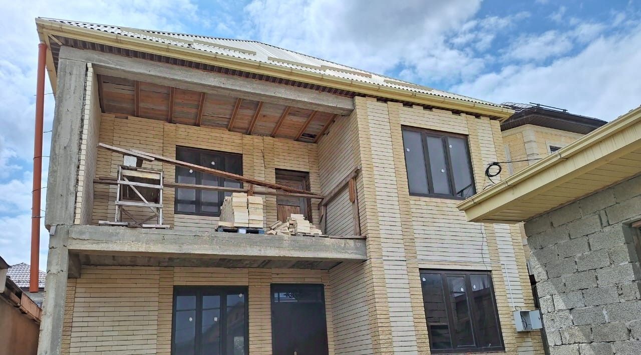 дом г Махачкала пгт Ленинкент ул Годоберинская фото 1