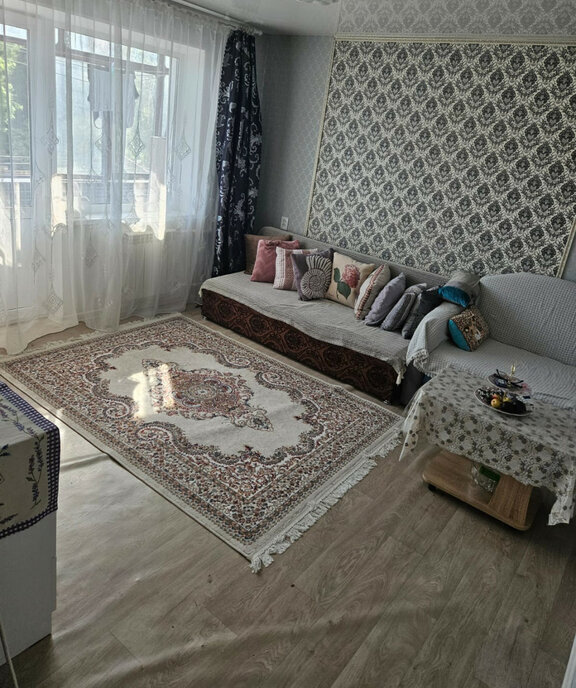 квартира г Новороссийск р-н Центральный ул Карла Маркса 42 фото 3
