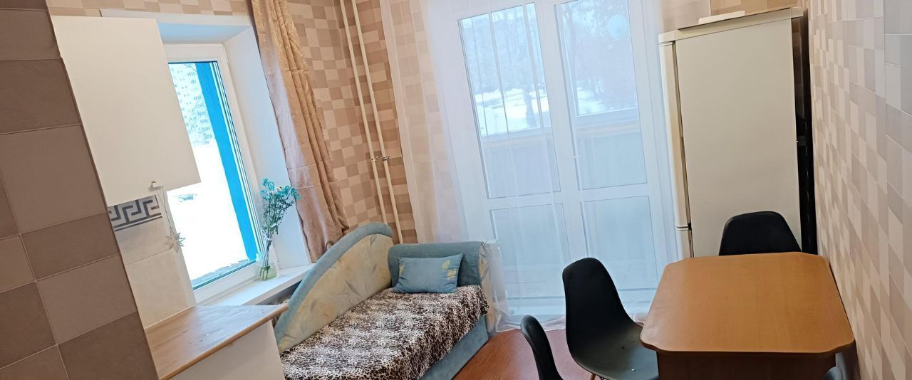 квартира г Курган п Заозерный р-н мкр 12-й жилрайон, 31/1 фото 6