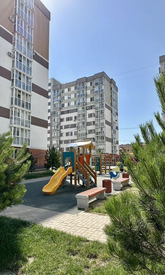 квартира г Волгоград р-н Кировский ул им. Гаря Хохолова 11 фото 16