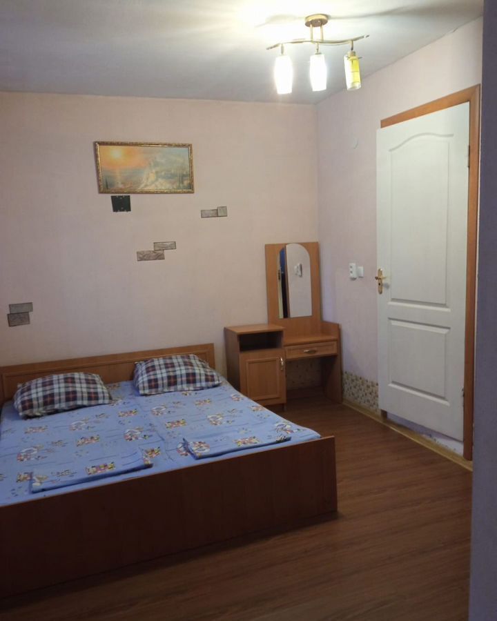 комната г Судак ул Художников 7 фото 12