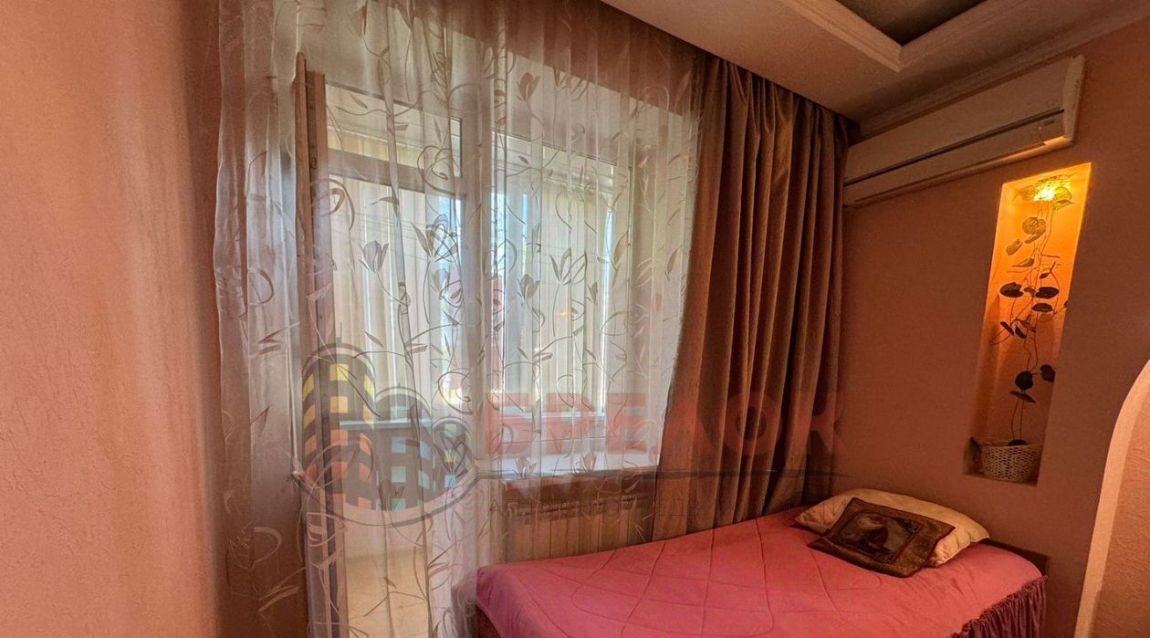 квартира г Ростов-на-Дону р-н Советский Западный ул 339-й Стрелковой Дивизии 12д фото 5
