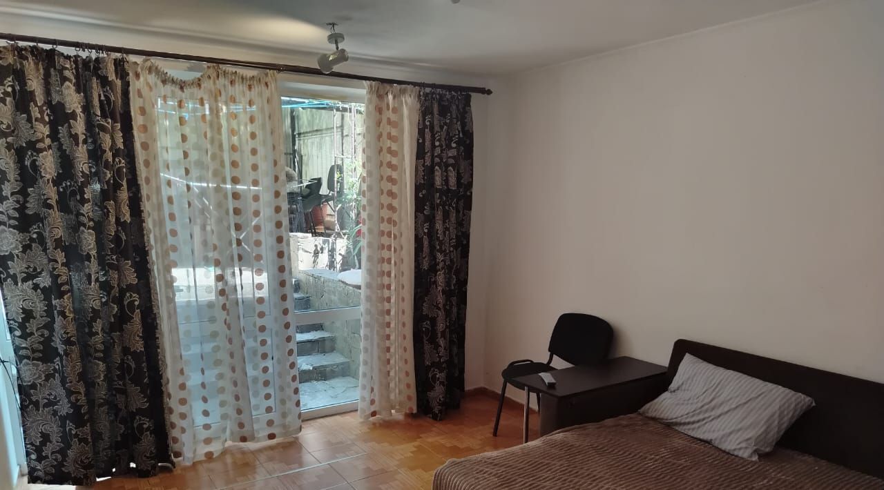 квартира г Ялта ул Тренева 3 фото 10