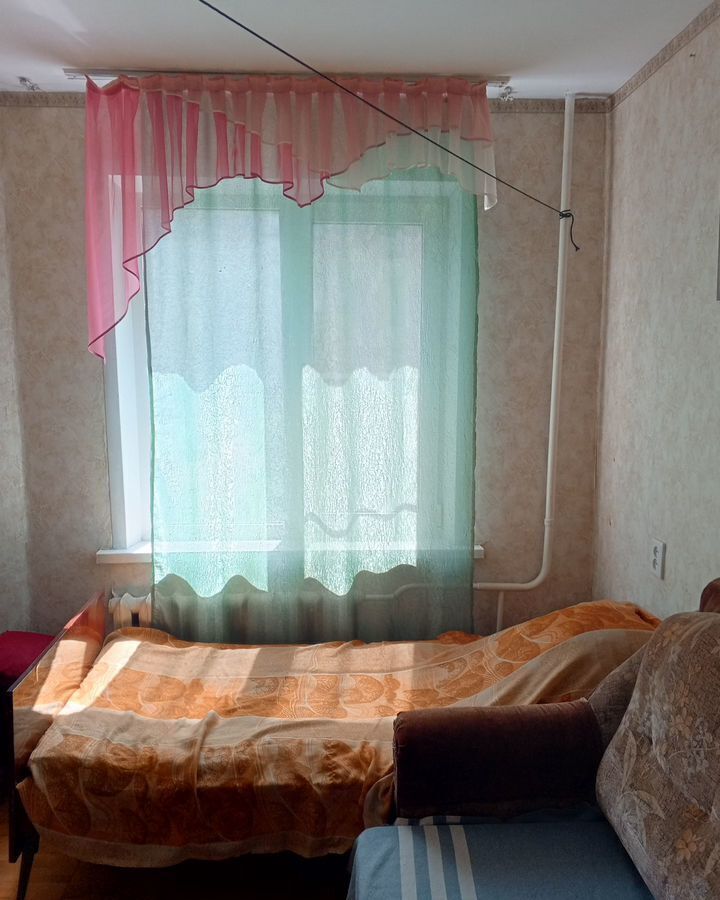 комната г Барнаул р-н Индустриальный ул Бабуркина 10 фото 3