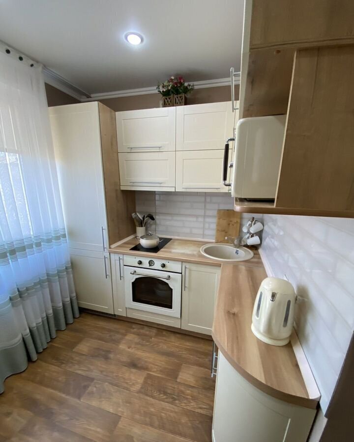 квартира г Рубцовск ул Светлова 72 фото 2
