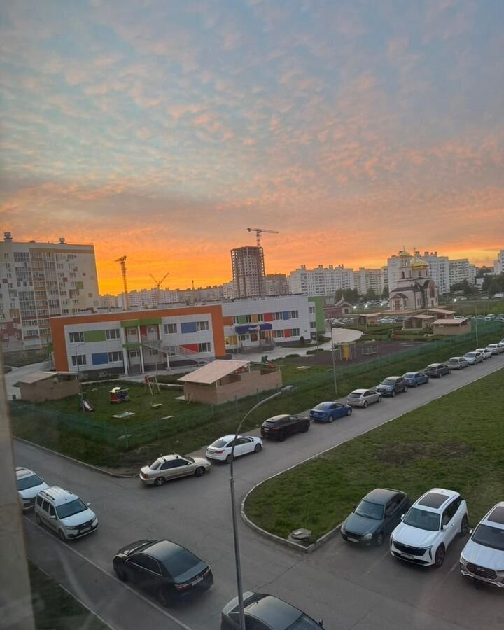 квартира р-н Нижнекамский г Нижнекамск ул Фикрята Табеева 41 Республика Татарстан Татарстан, муниципальное образование Нижнекамск фото 2