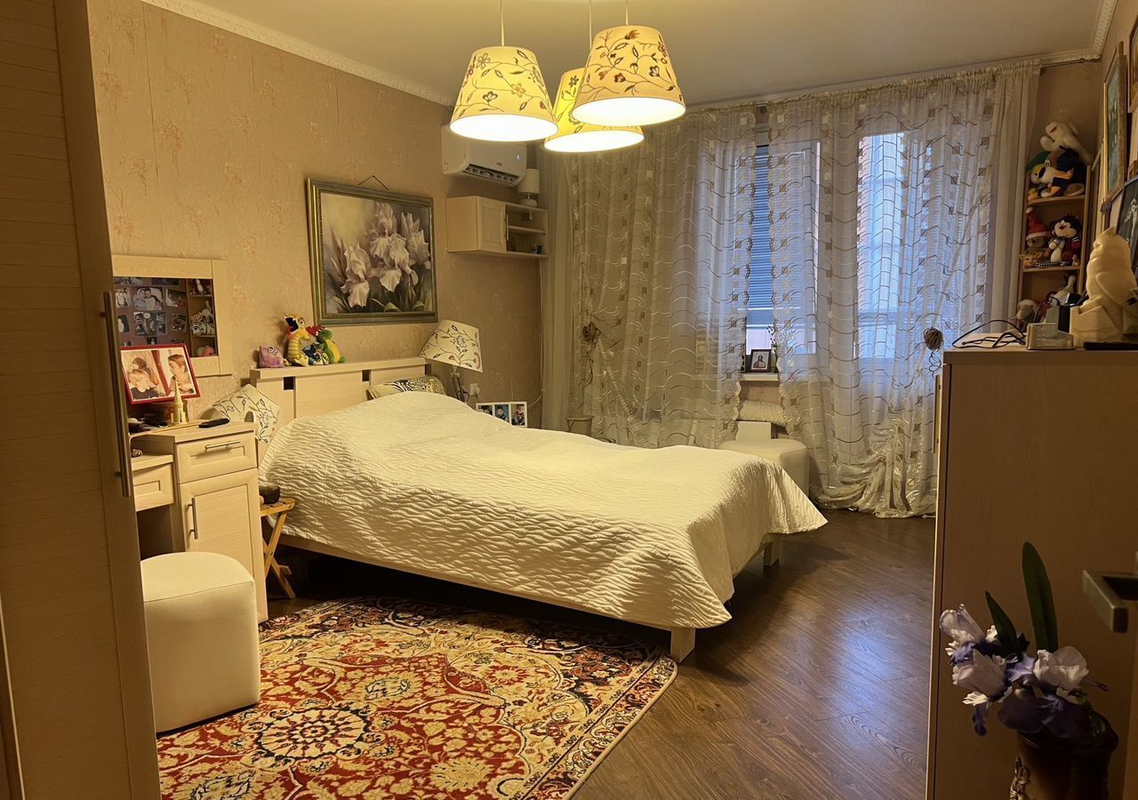 квартира г Нижний Новгород Горьковская ул Родионова 165к/10 фото 9