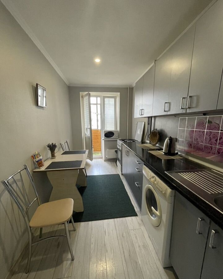 квартира г Краснодар р-н Центральный ул им. Стасова 102 фото 11