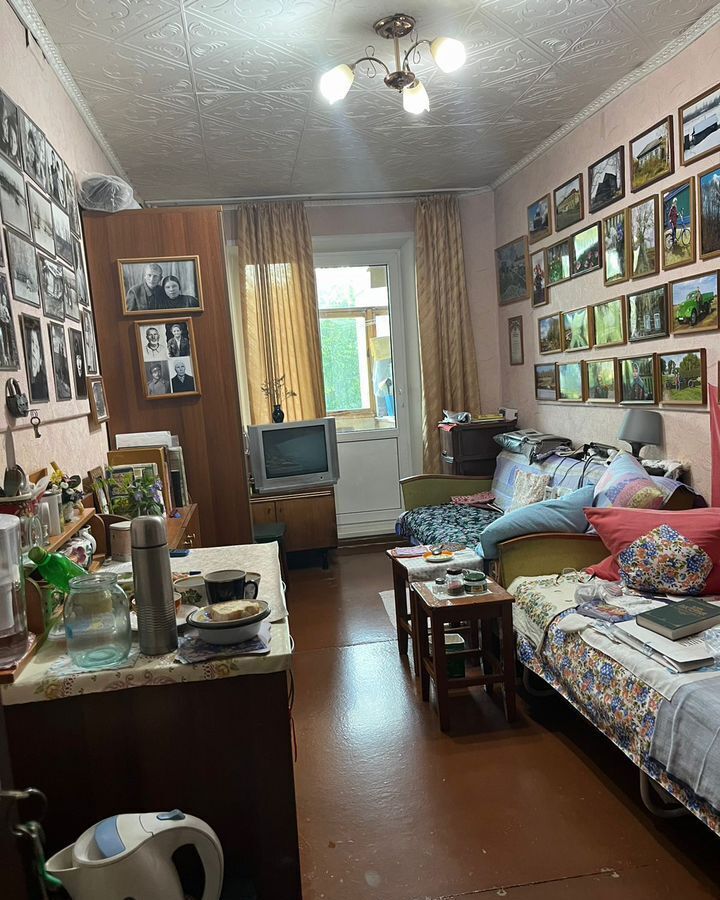 комната г Барнаул р-н Ленинский ул Солнечная Поляна 21 фото 2