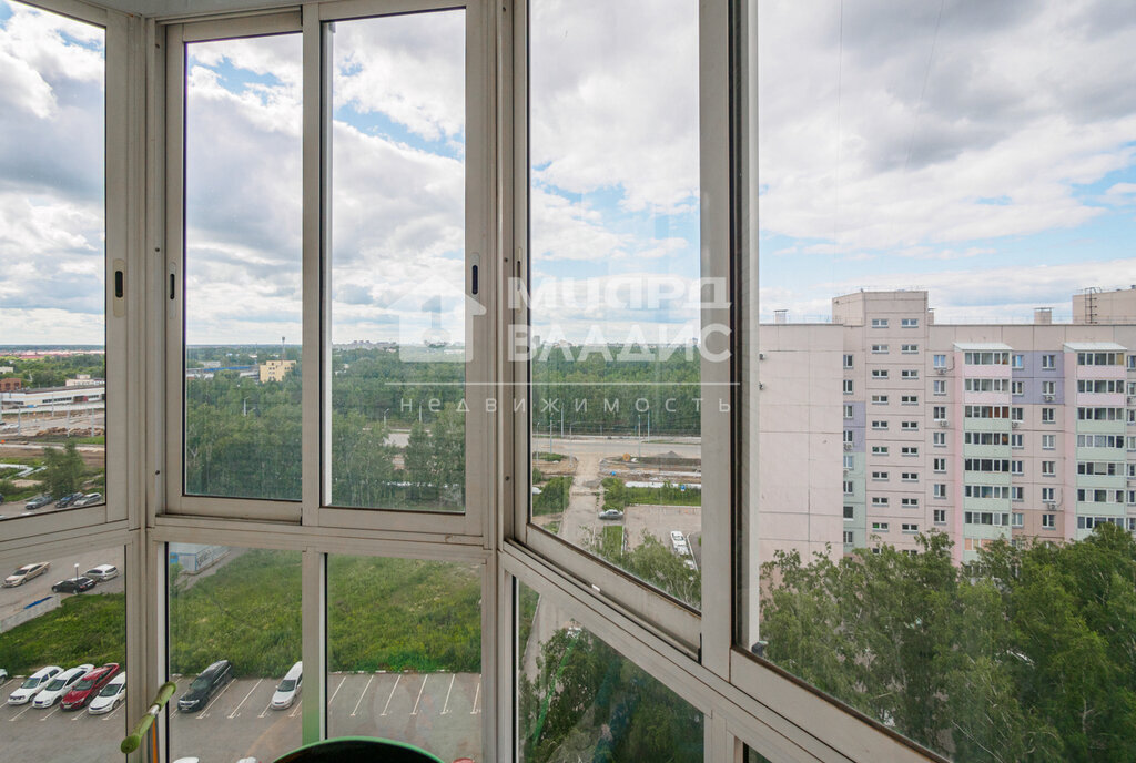 квартира г Омск б-р Архитекторов 19 фото 5