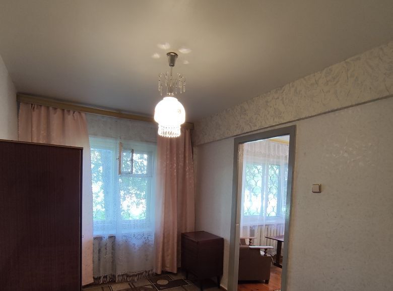 квартира г Омск п Чкаловский р-н Октябрьский ул Романенко 14а фото 16