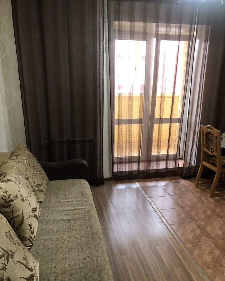 квартира г Омск р-н Кировский ул Степанца 3 фото 16