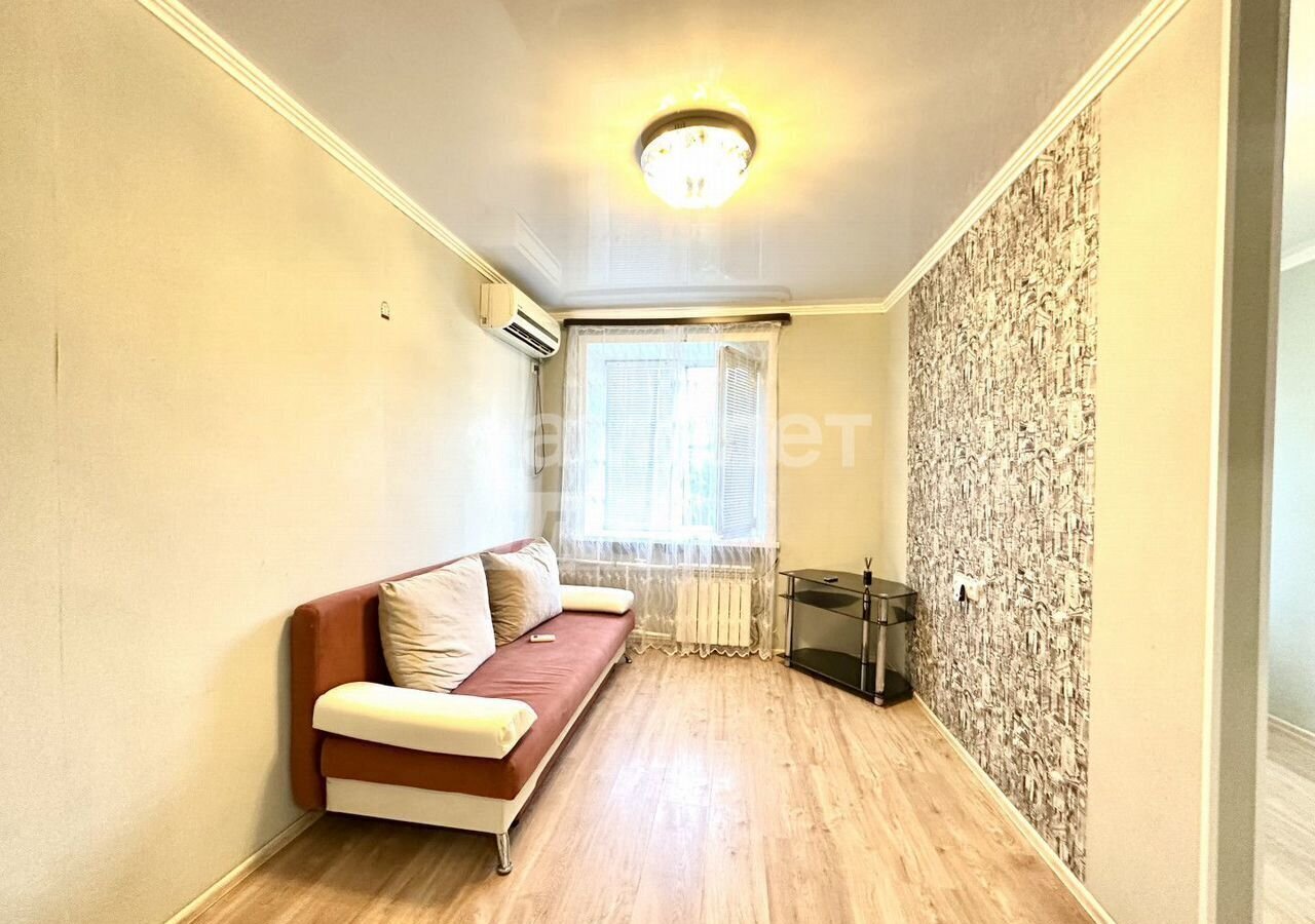 квартира г Бузулук 2-й мкр-н, 2 фото 1