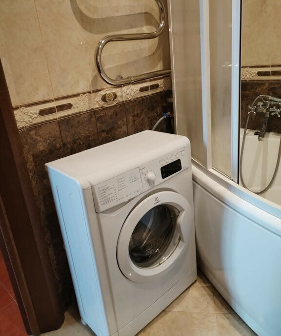 квартира г Колпино ш Вознесенское 49к/2 метро Обухово фото 8