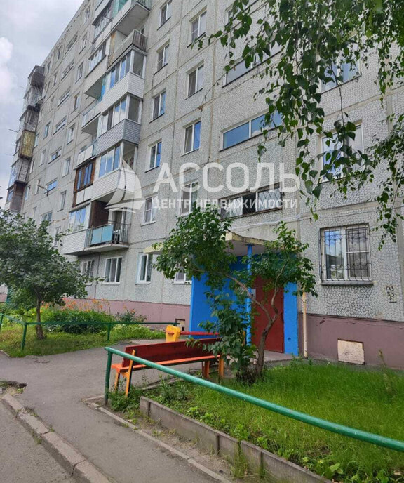 квартира г Омск ул Моторная 15 фото 1