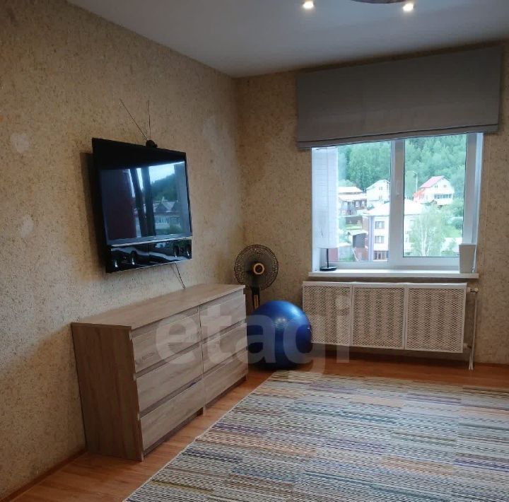 квартира г Ханты-Мансийск ул Свободы 61 фото 4