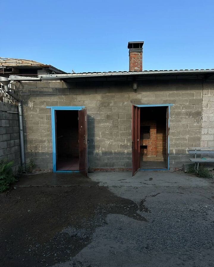 гараж р-н Ейский г Ейск ул К.Либкнехта 295 фото 9