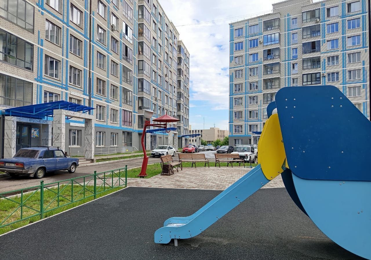 квартира г Абакан ул Генерала Тихонова 8 фото 13