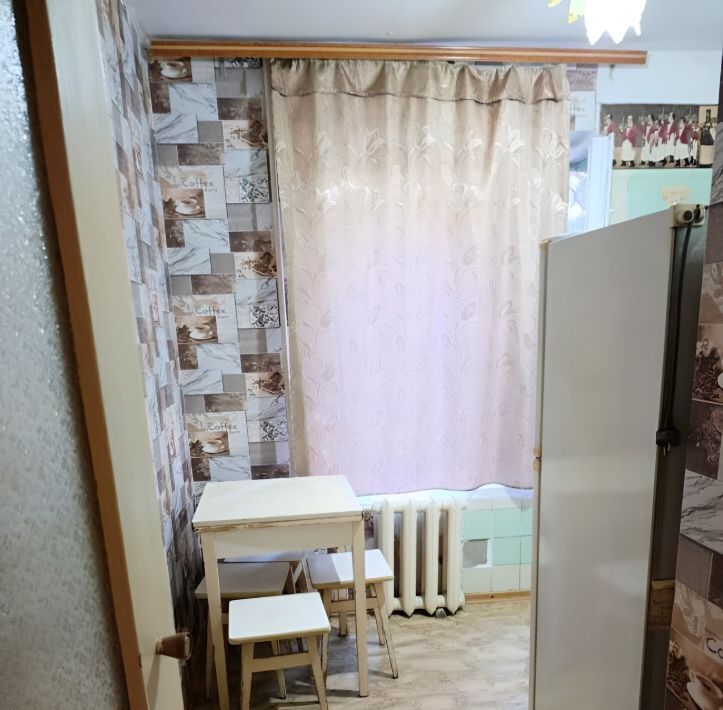 квартира г Симферополь р-н Центральный ул 60 лет Октября 3 фото 3