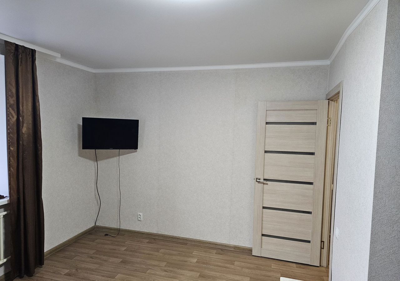 квартира г Омск р-н Центральный ул Челюскинцев 100 фото 4