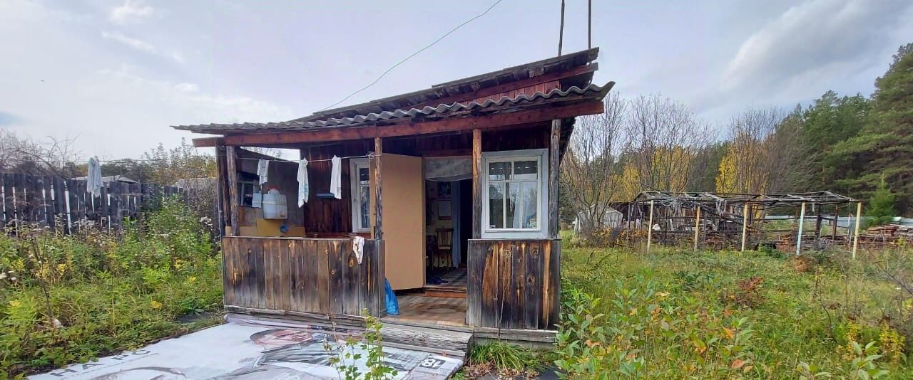 дом г Дегтярск п Чусовая ул Солнечная фото 14