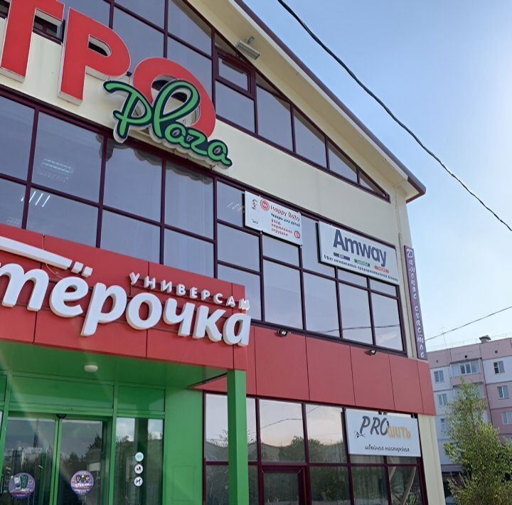торговое помещение г Ноябрьск ул Дзержинского 2 фото 1