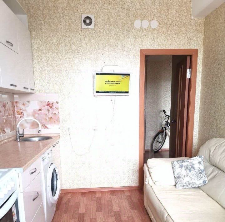 квартира г Пермь р-н Дзержинский ул Гатчинская 20 фото 4