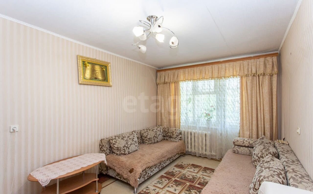 квартира г Тобольск 4-й мкр-н, 6 фото 2