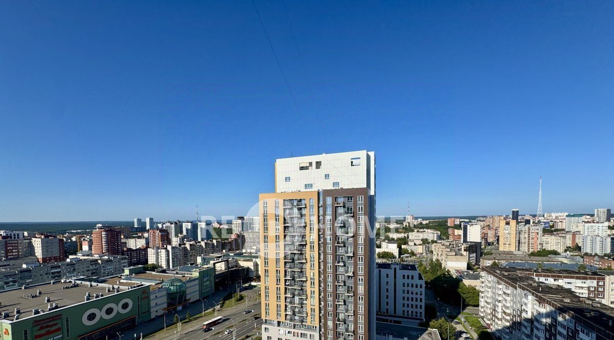 квартира г Пермь р-н Свердловский ул Революции 22 фото 25