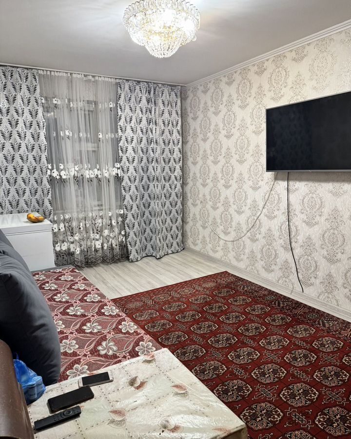 квартира г Омск р-н Центральный ул Арнольда Нейбута 64 фото 4