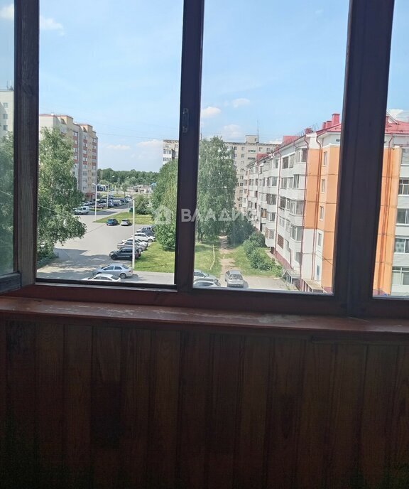 квартира г Тобольск мкр 7а 7 фото 10