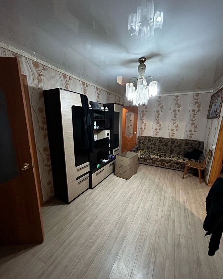 квартира р-н Ковдорский г Ковдор пл Ленина 4 фото 1