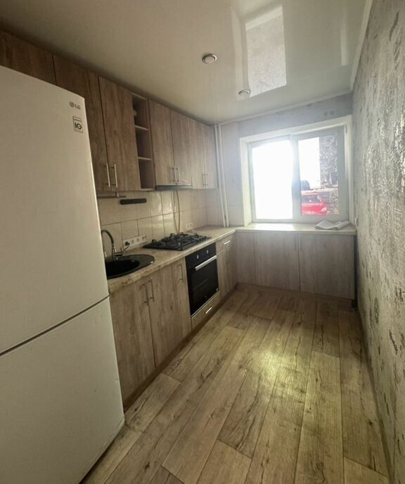 квартира г Симферополь ул Железнодорожная 12 фото 3