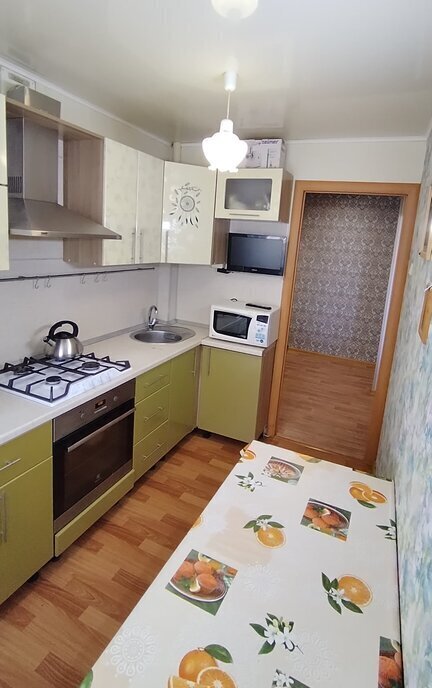 квартира р-н Нижнекамский г Нижнекамск ул Бызова 13 фото 9