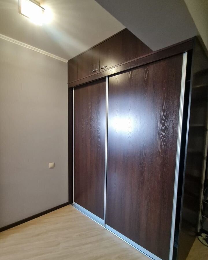 квартира г Новокузнецк р-н Центральный ул Транспортная 93б фото 24
