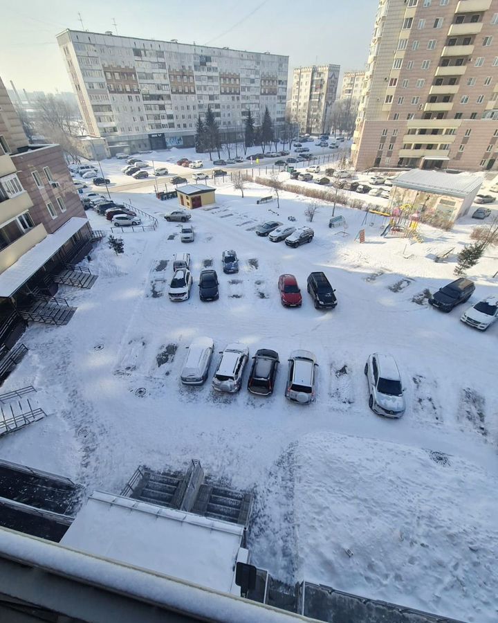 квартира г Новокузнецк р-н Центральный ул Транспортная 93б фото 33