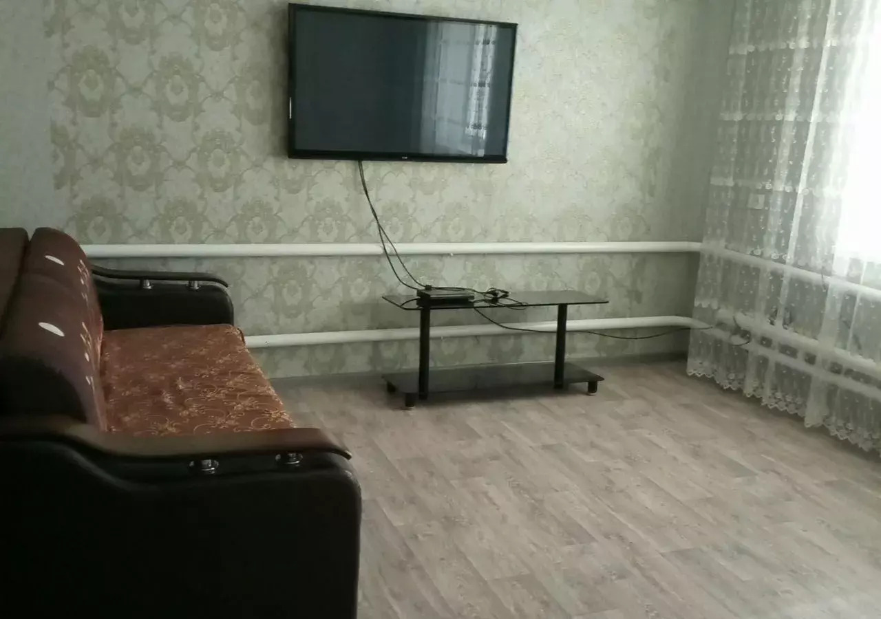 дом г Пугачев пер Татарский 13 Пугачёвский р-н, муниципальное образование фото 3