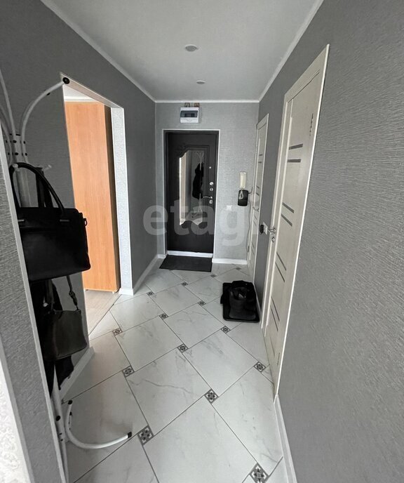 квартира г Тобольск 13, 10-й микрорайон фото 4